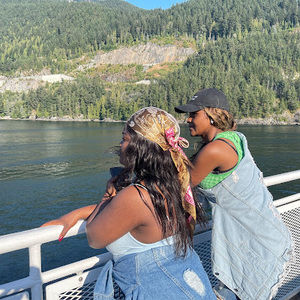 Meet your Posher, Adel